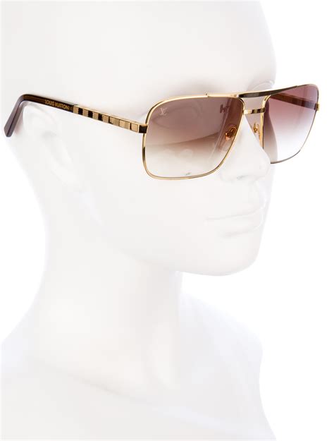 louis vuitton attitude prijs|louis vuitton aviator sunglasses price.